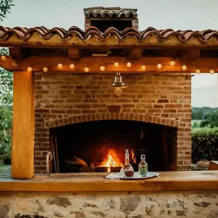 Villa Opulent With Sauna In The Heart Of Karst