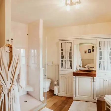 Opulent With Sauna In The Heart Of Karst * Dutovlje