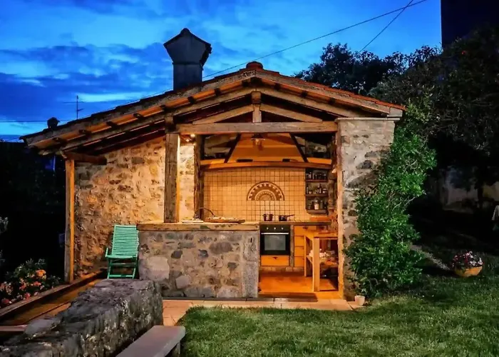 Opulent With Sauna In The Heart Of Karst Villa