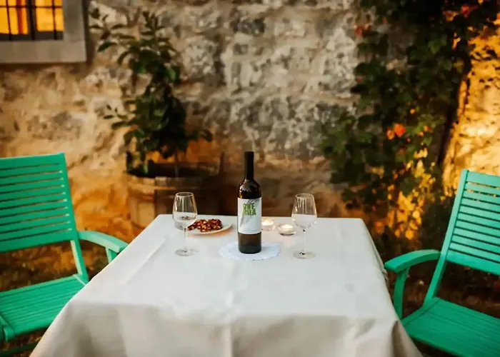 Opulent With Sauna In The Heart Of Karst *