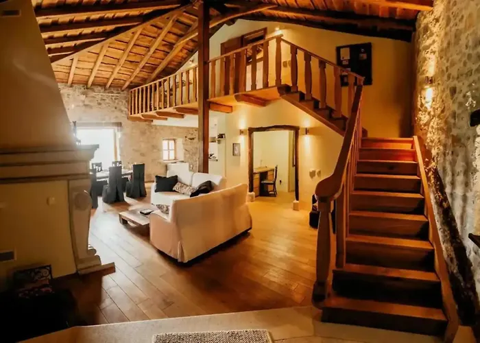 Opulent With Sauna In The Heart Of Karst Villa